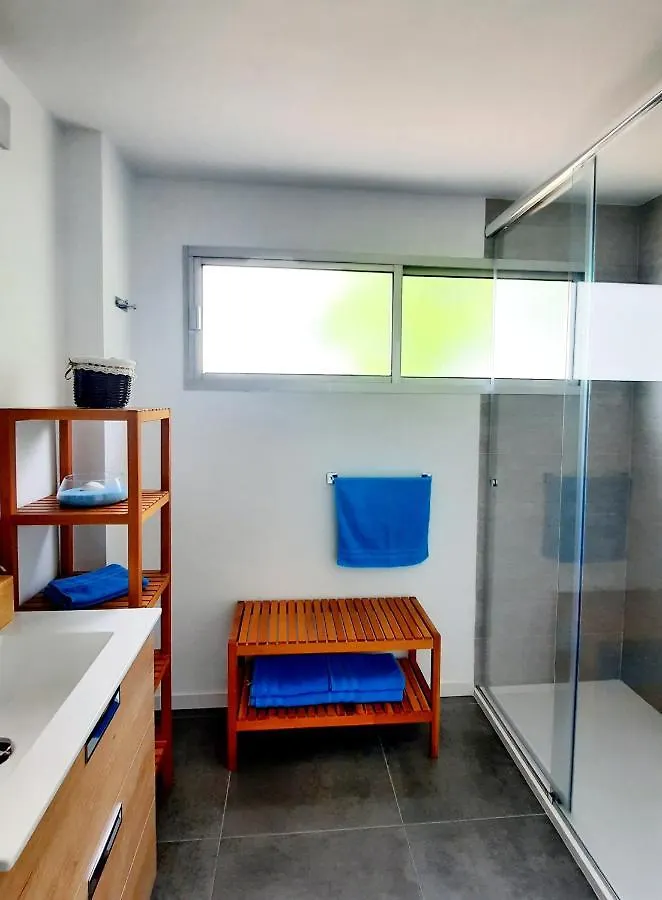 Apartamento Piso céntrico, amplio, luminoso y familiar con garaje. La Laguna  0*, La Laguna (Tenerife) España