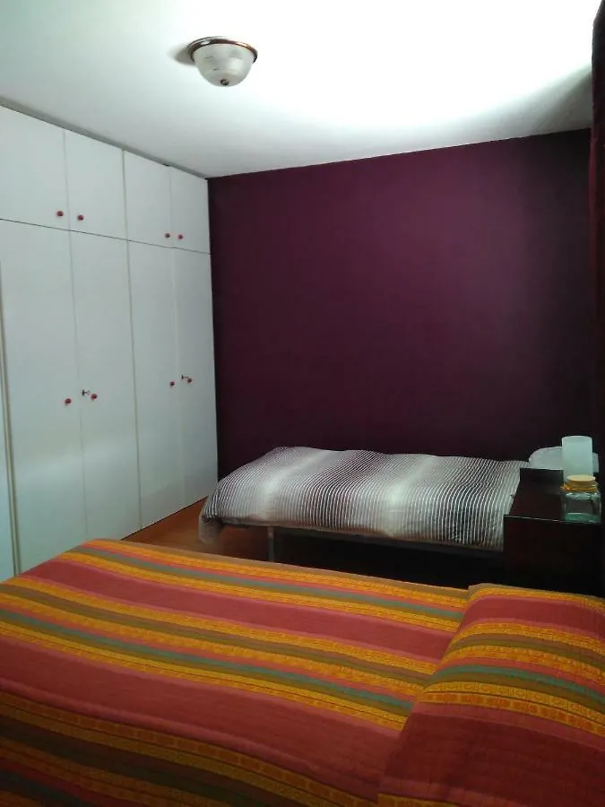 Apartamento Piso céntrico, amplio, luminoso y familiar con garaje. La Laguna